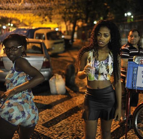 Prostitute Mimoso do Sul