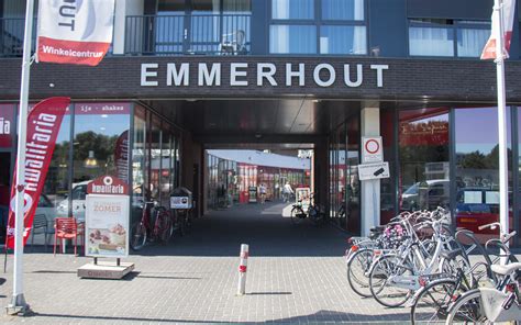 Whore Emmerhout
