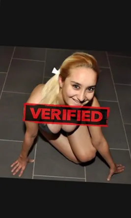 Lorraine anal Prostitute Tama