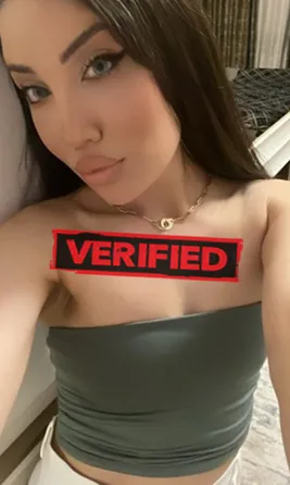 Veronica sexy Find a prostitute Surakarta